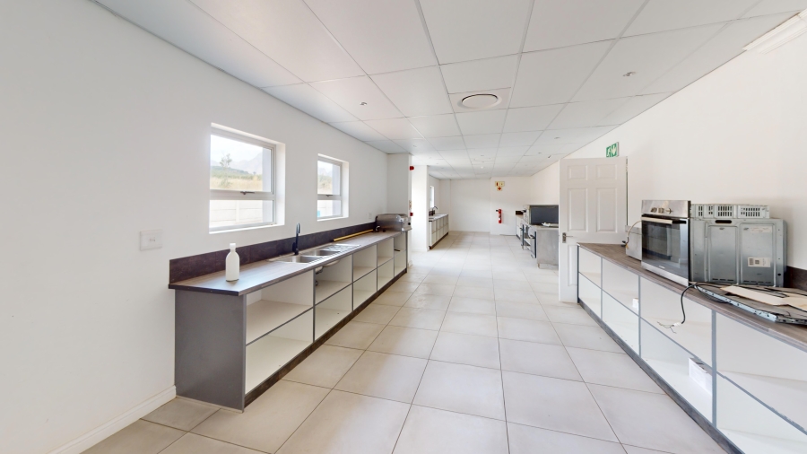 14 Bedroom Property for Sale in Dal Josafat Western Cape